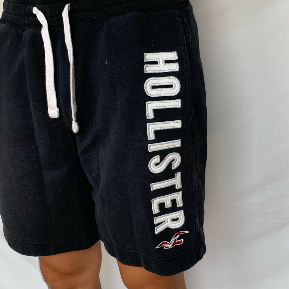 Hollister black sweat short